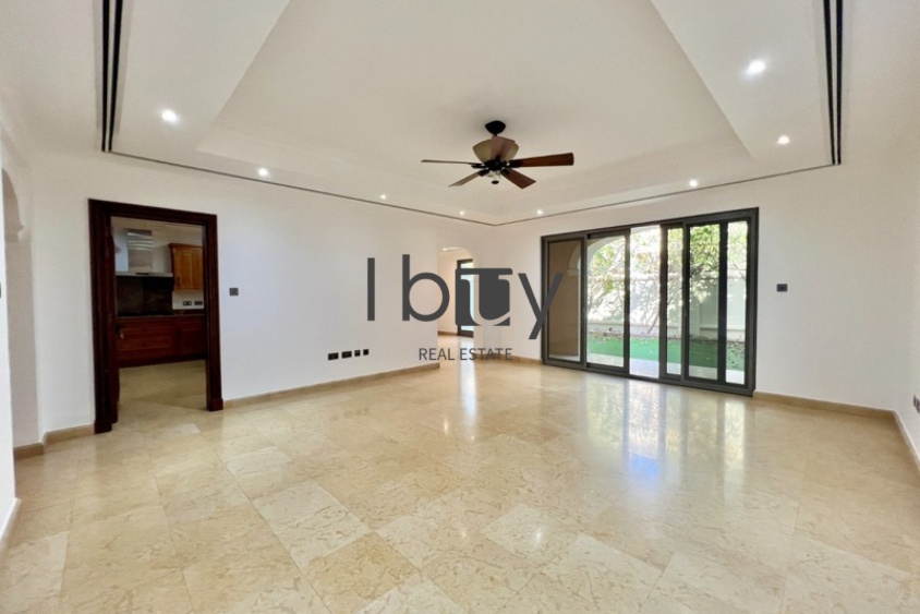 Vacant | Close to Clubhouse | Private Garden